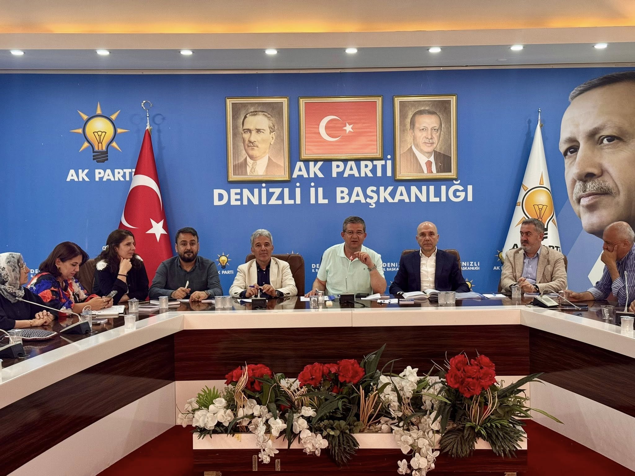 Çavuşoğlu'ndan duygu dolu veda 