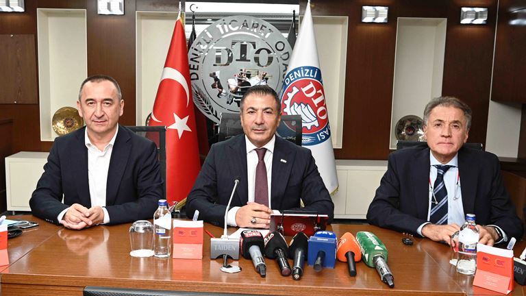 Çavuşoğlu'ndan duygusal paylaşım 