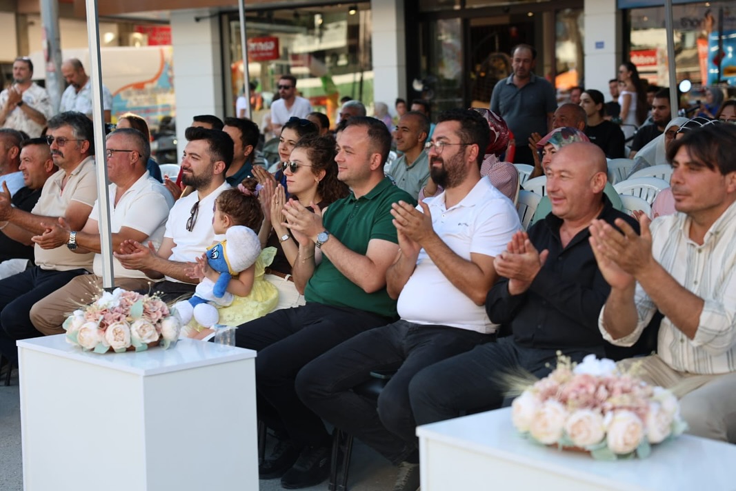 Çivril’de dolu dolu festival